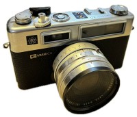 Auktion 366<br>YASHICA GS Electra 35 Kamera, f=45mm, Funktion nicht gepr&uuml;ft, Alters &amp; Gebrauchsspuren