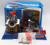Auktion 366<br>Dampfmaschine "Wilesco" DS 16, neuwertig in Karton mit Beschreibung etc  und anbei orig. verpacktes Antriebsmodell