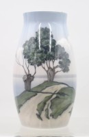 Auktion 366<br>Vase, Bing &amp; Gr&ouml;ndahl, Landschaftsdekor, ca. H-22cm