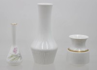 Auktion 366<br>3x div. Vasen, untersch. Manufakturen, ca. H-10 bis 21 cm
