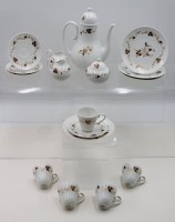 Auktion 366<br>17 Serviceteile, Mokka, Rosenthal, Romance in gold, Wiinblad, 1x Michk&auml;nnechn bestossen, 2x Tassen bestossen, Kanne ca. H-20cm