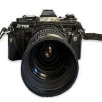 Auktion 366<br>MINOLTA X-700 Kamera, inkl. Objektiv/ MD ZOOM 35-70mm 1:35, Funktionen nicht gepr&uuml;ft, Alters &amp; Gebrauchsspuren