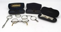 Auktion 366<br>6x alte Nasenkneifer, Lorgnon etc., tw. mit Etuis