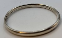 Auktion 366<br>runder Armreif, Silber-925-, 8,3 gr.
