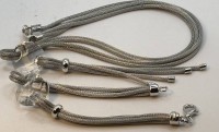 Auktion 366<br>Silber-925- Halsband und Armband, beide mit klaren Stein, doppelreihig, neuwertig, Collier 48, Armband 19 cm, 30,6 gr