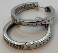 Auktion 366<br>Paar Silber-925- Creolen mit klaren Steinen, D-2,5 cm, 7,6 gr