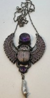 Auktion 366<br>grosser Anh&auml;nger, Silber-800- mit lila Steinen, K&auml;fer mit Fl&uuml;gel? an  Silberkette, zus. 23,7 gr