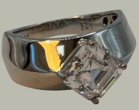 Auktion 366<br>Silberring-925- mit grossen, klaren Stein, RG 54, 5,3 gr