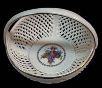 Auktion 367<br>Henkelkorb "Max Roesler", Blumenkorb, H-14 cm, D-15 cm