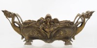 Auktion 367 / Los 15014 <br>gr. Jugendstil-Jardini&egrave;re aus Messing, Reliefdekor, Einsatz vorhanden, ca. H-17,5cm, B-49,5cm T-16,5cm