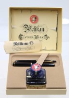 Auktion 367<br>F&uuml;llfederhalter und Kugelschreiber, Pelikan, G&uuml;nther Wagner, mit Tinte in original Karton, leichte Gebrauchsspuren