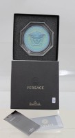Auktion 367<br>Glasuntersetzer, Rosenthal, Versace, orig. Karton, ca. D-10,7cm