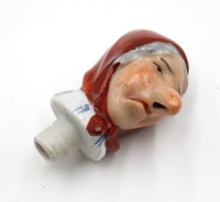 Auktion 367 / Los 8050 <br>Scherzkorken, alte Dame, L-6,8cm