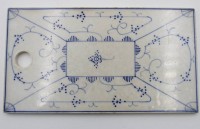 Auktion 367<br>Fr&uuml;hst&uuml;cksbrett, Villeroy u. Boch, &auml;lter, ca. 20 x 11cm