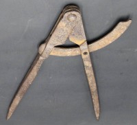 Auktion 367<br>antiker, grosser Seekarten-Zirkel, Handarbeit, Altersspuren, L-33 cm