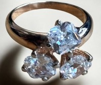 Auktion 367<br>Silberring-925- mit 3 klaren Steinen, vergoldet, RG 57, 7,4 gr