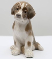Auktion 367<br>Bernhardiner-Welpe, Bing &amp; Gr&ouml;ndahl, Entw. Niels Nielsen,  Modellnr. 1926, naturalistisch staffiert in Unterglasurfarben, H-12 cm