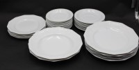 Auktion 367<br>30 Teile Geschirr "Rosenthal" Maria weiss