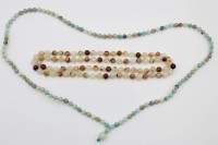 Auktion 367<br>2x div. Halsketten, Karneol und Amazonit, je endlos