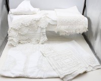 Auktion 367<br>Konvolut div. &auml;lterer Tischw&auml;sche, 5 Teile