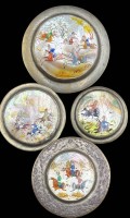 Auktion 367<br>4x div. kl. Deckeldosen mit persischen Reiterszenen in Emaillemalerei, innen Spiegel, D-4,2 cm bis ca. 6,5 cm