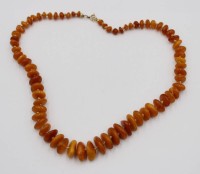 Auktion 367<br>Bernstein-Halskette, 21,6gr., L-46cm