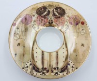 Auktion 367<br>Goebel Artis Orbis Teelichthalter, Motiv "Die Wassail", Charles Rennie Mackintosh, ca. H-4cm D-15cm