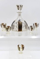 Auktion 367 / Los 10035 <br>Karaffe mit 5 Gl&auml;sern, 50er Jahre, Golddekor, ca. H-21cm u. H-5,5cm