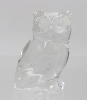 Auktion 367<br>Eule, Villeroy &amp; Boch, farbloses Glas, ca. H-ca. 8cm