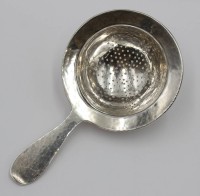 Auktion 367<br>Teesieb, 800er Silber, 55gr., L-13cm