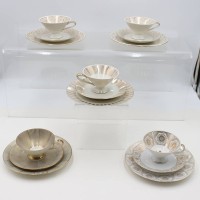 Auktion 367<br>5x div. Sammelgedecke um 1950m versch. Dekore und Hersteller, ca. H-6,2cm