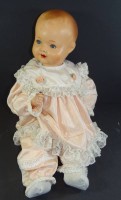 Auktion 339 / Los 12014 <br>gr. Sonneberg Massepuppe, Baby mit rosa Mütze, H-51 cm, Altersspuren