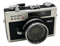 Auktion 367<br>Ricoh 500G Kamera, inkl. Objektiv, Alters &amp; Gebrauchsspuren