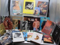 Auktion 367<br>Konvolut div. B&auml;nde mit  m&auml;nnl. Aktfotografie