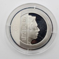 Auktion 368<br>Luxemburger 25-Euro-Silber-Gedenkm&uuml;nze zum 50-j&auml;hrigen Jubil&auml;um des Europ&auml;ischen Gerichtshofs. 2002, Stempelglanz gekapselt