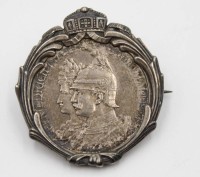 Auktion 368 / Los 6050 <br>2 Mark 1901, Friedrich und Wilhelm II, als Nadel Klammerfassung