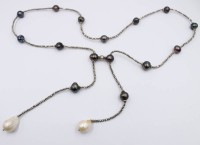 Auktion 368<br>endlos gearbeitetes Perlencollier, 50/60er Jahre