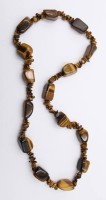 Auktion 368 / Los 1027 <br>endlos gearbeitete Tigeraugen-Halskette,gr., Steine ca. 2,5 x 1,8cm