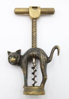 Auktion 368<br>50/60er Jahre Korkenzieher, Buckelkatze m. Glasaugen, Messing, ca. L-14cm