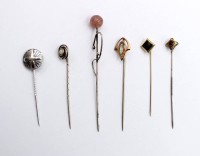 Auktion 368<br>6x div. Nadeln, einige &auml;lter und Silber, ca. L-7,5cm