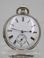 Auktion 368<br>Silber-HTU mit Schl&uuml;sselwerk, l&auml;uft, D-4,5 cm, gut erhalten, orig. Glas