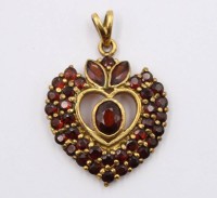 Auktion 368<br>Granat-Herzanh&auml;nger, 925er Silber, 5,7gr., L-3,5cm