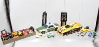 Auktion 368<br>Konvolut div. Automodelle etc., davon 2x RC Modelle, Funktionen nicht gepr&uuml;ft, bespielte Erhaltungen