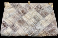 Auktion 368 / Los 13007 <br>Reptilien-Leder Handtasche?, 17x25 cm
