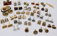 Auktion 368<br>gr. Konvolut div. Manschettenkn&ouml;pfe, Modeschmuck