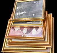 Auktion 368<br>ca. 25x kl. ovale und eckige Bilderrahmen mit Fotos und Drucken etc.