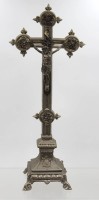 Auktion 368<br>Tischkruzifix, um 1900, Metall, ca. H-41,5cm