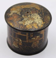 Auktion 368 / Los 15506 <br>Garn-Dose, China, Lackarbeit, &auml;lter, ca. H.-7,5cm