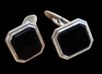 Auktion 368<br>Paar Silber-835- Manchettenkn&ouml;pfe mit Onyx Lagensteine, zus. 16,4 gr