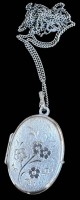 Auktion 368<br>Medaillon Anh&auml;nger mit Kette, Kette aus 800er und Medaillon 925er Silber,9,2 gr.